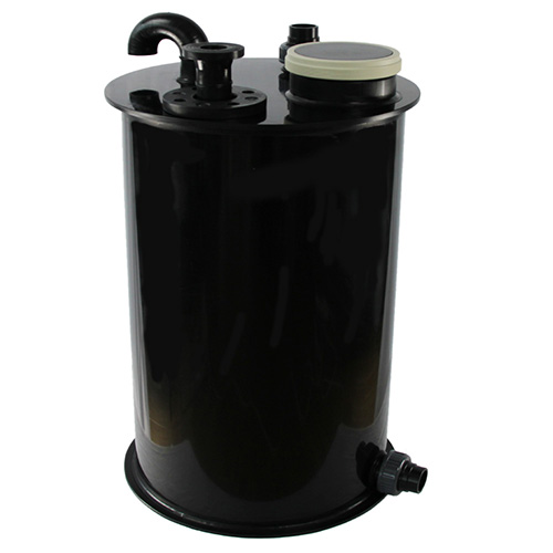 Dosing tank made of PE